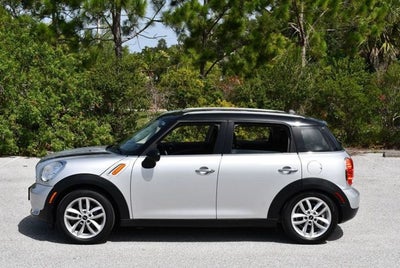 2014 MINI Cooper Countryman FWD 4 Door Wagon W/Panoramic Sunroof