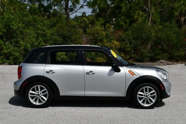 2014 MINI Cooper Countryman FWD 4 Door Wagon W/Panoramic Sunroof