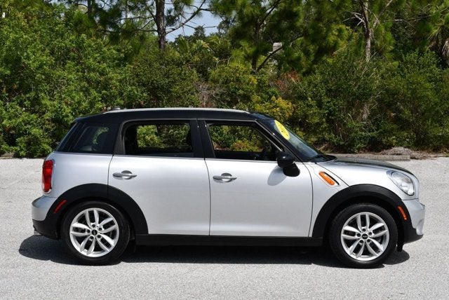 2014 MINI Cooper Countryman FWD 4 Door Wagon W/Panoramic Sunroof