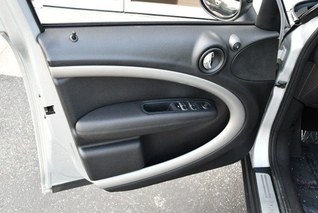 2014 MINI Cooper Countryman FWD 4 Door Wagon W/Panoramic Sunroof