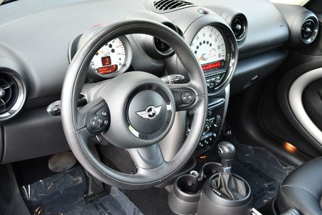 2014 MINI Cooper Countryman FWD 4 Door Wagon W/Panoramic Sunroof