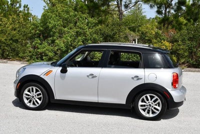 2014 MINI Cooper Countryman FWD 4 Door Wagon W/Panoramic Sunroof