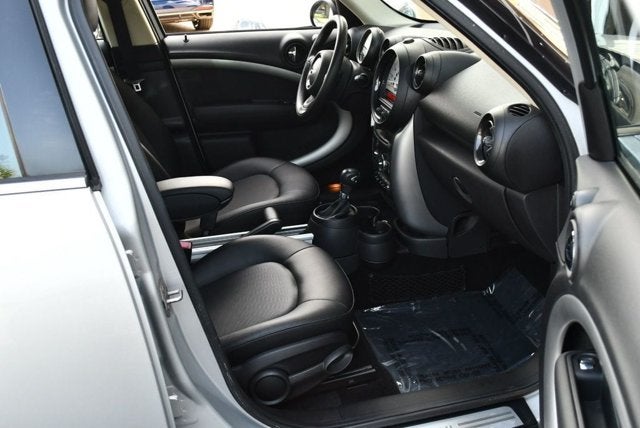2014 MINI Cooper Countryman FWD 4 Door Wagon W/Panoramic Sunroof