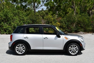 2014 MINI Cooper Countryman FWD 4 Door Wagon W/Panoramic Sunroof