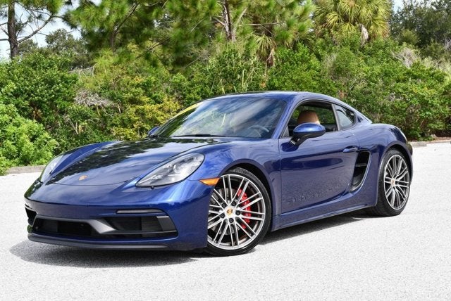 2022 Porsche 718 Cayman GTS 4.0 Coupe W/Premium Package
