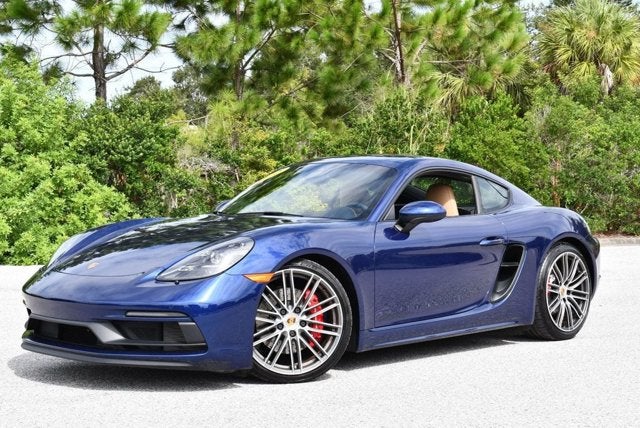 2022 Porsche 718 Cayman GTS 4.0 Coupe W/Premium Package