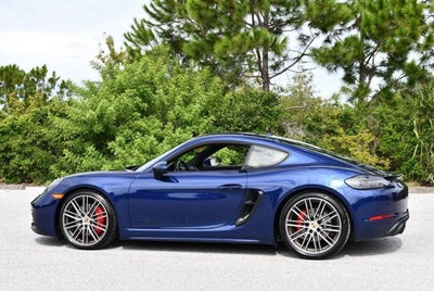 2022 Porsche 718 Cayman GTS 4.0 Coupe W/Premium Package