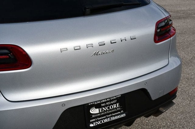 2018 Porsche Macan AWD 4 Door SUV W/Premium Package Plus and Navigation