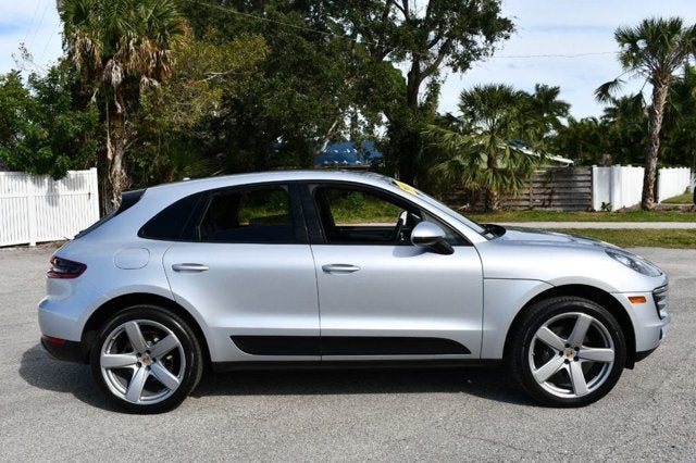 2018 Porsche Macan AWD 4 Door SUV W/Premium Package Plus and Navigation