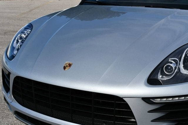 2018 Porsche Macan AWD 4 Door SUV W/Premium Package Plus and Navigation