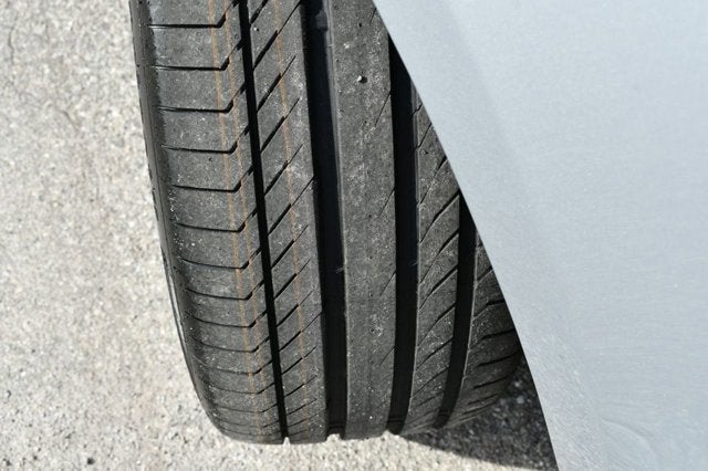 2018 Porsche Macan AWD 4 Door SUV W/Premium Package Plus and Navigation