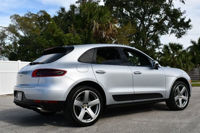 2018 Porsche Macan AWD 4 Door SUV W/Premium Package Plus and Navigation