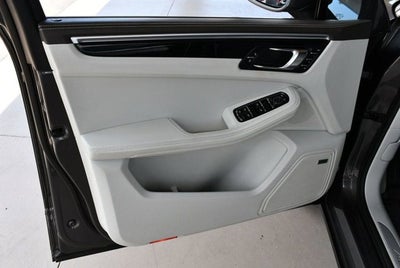 2017 Porsche Macan S AWD SUV W/Premium Package Plus