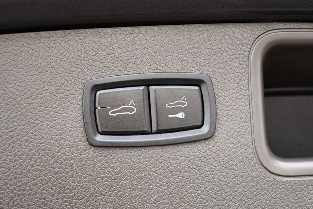 2017 Porsche Macan S AWD SUV W/Premium Package Plus