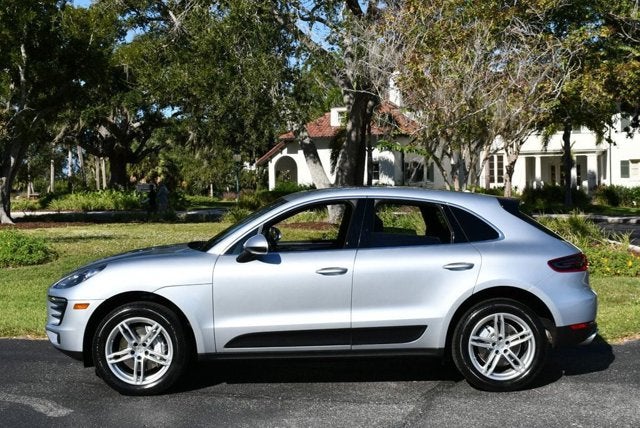 2016 Porsche Macan S AWD 4 Door S W/Infotainment Package