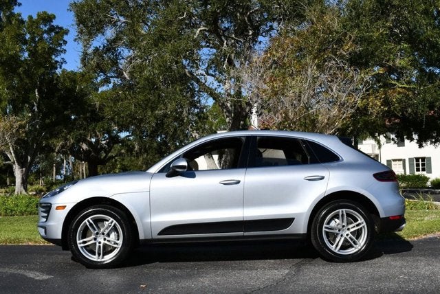 2016 Porsche Macan S AWD 4 Door S W/Infotainment Package