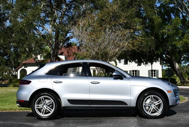 2016 Porsche Macan S AWD 4 Door S W/Infotainment Package