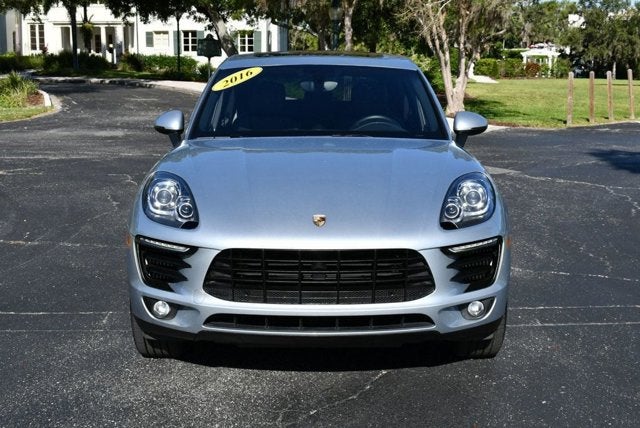 2016 Porsche Macan S AWD 4 Door S W/Infotainment Package