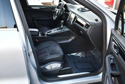 2016 Porsche Macan S AWD 4 Door S W/Infotainment Package