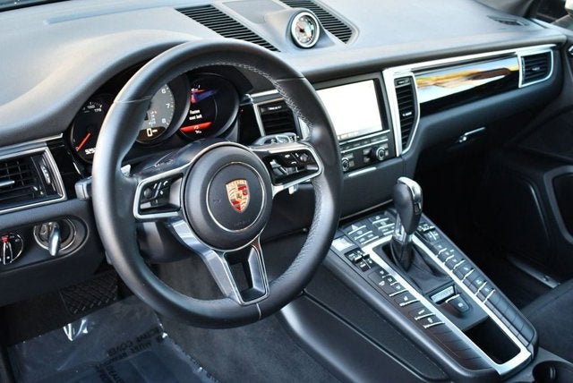 2016 Porsche Macan S AWD 4 Door S W/Infotainment Package