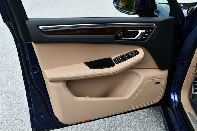 2024 Porsche Macan S AWD SUV W/Premium Package Plus