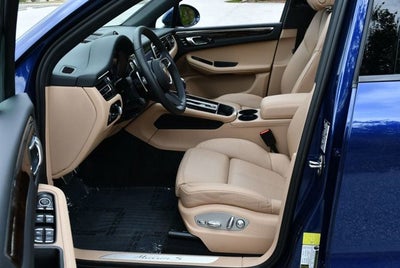 2024 Porsche Macan S AWD SUV W/Premium Package Plus