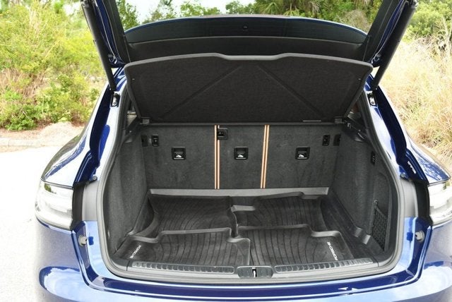 2024 Porsche Macan S AWD SUV W/Premium Package Plus