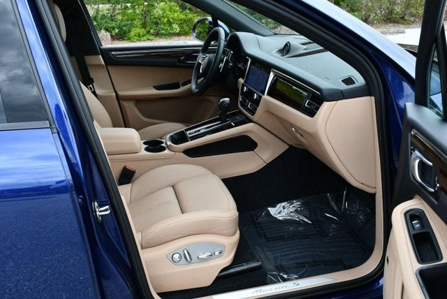 2024 Porsche Macan S AWD SUV W/Premium Package Plus