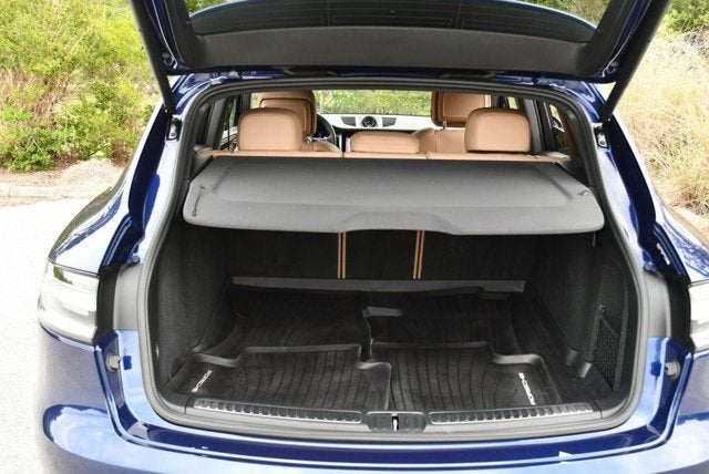 2024 Porsche Macan S AWD SUV W/Premium Package Plus