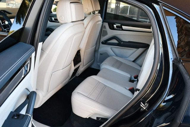2023 Porsche Cayenne Platinum Edition AWD SUV W/Adaptive Cruise Control