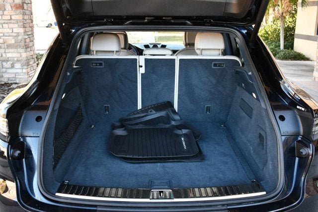 2023 Porsche Cayenne Platinum Edition AWD SUV W/Adaptive Cruise Control