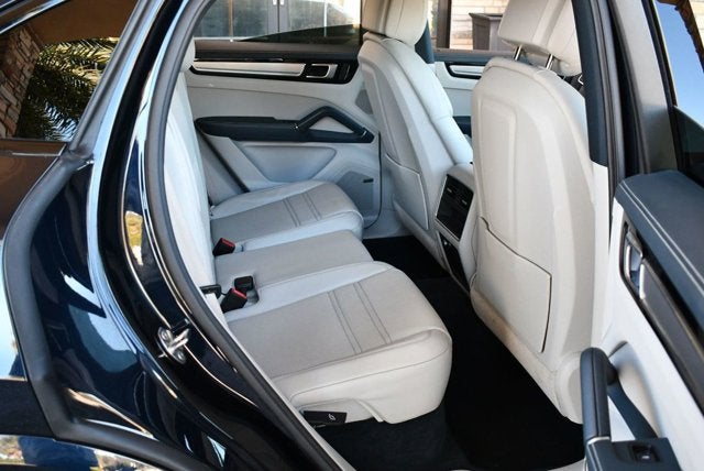 2023 Porsche Cayenne Platinum Edition AWD SUV W/Adaptive Cruise Control