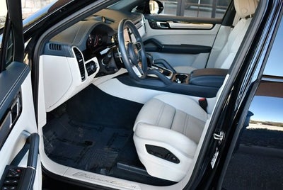 2023 Porsche Cayenne Platinum Edition AWD SUV W/Adaptive Cruise Control