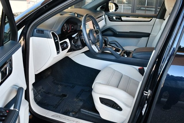 2023 Porsche Cayenne Platinum Edition AWD SUV W/Adaptive Cruise Control