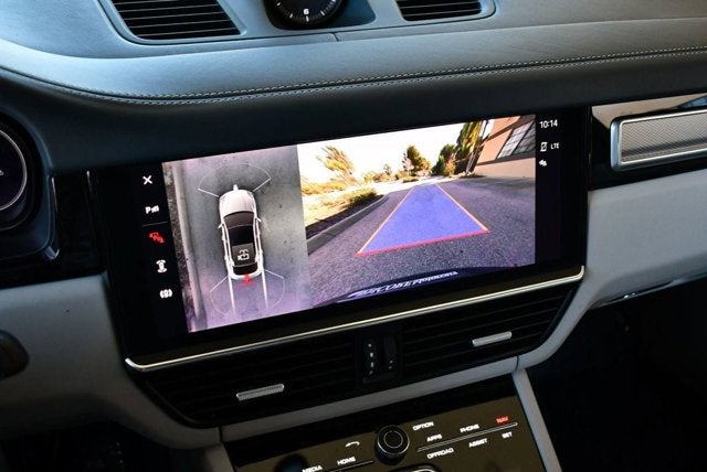 2023 Porsche Cayenne Platinum Edition AWD SUV W/Adaptive Cruise Control