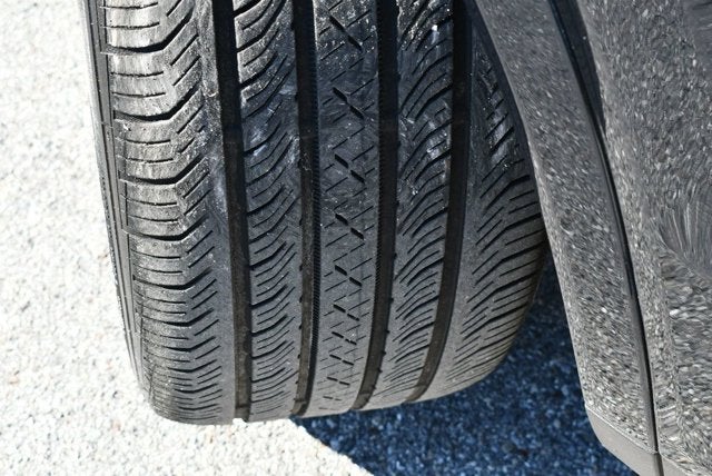 2023 Porsche Cayenne Platinum Edition AWD SUV W/Adaptive Cruise Control