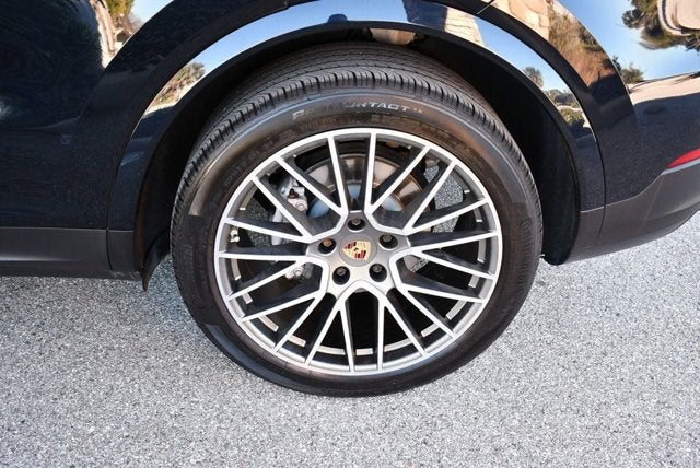 2023 Porsche Cayenne Platinum Edition AWD SUV W/Adaptive Cruise Control