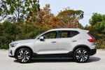 2025 Volvo XC40 Ultra Bright Theme