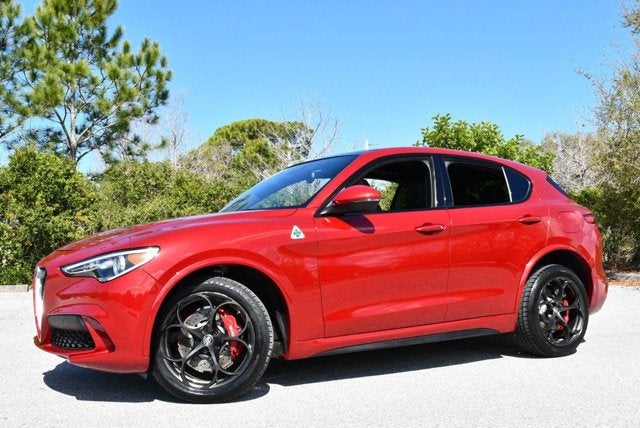 2018 Alfa Romeo Stelvio Quadrifoglio AWD SUV W/Driver Assist Dynamic Package and Navigation