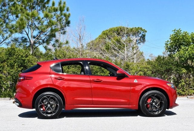 2018 Alfa Romeo Stelvio Quadrifoglio AWD SUV W/Driver Assist Dynamic Package and Navigation