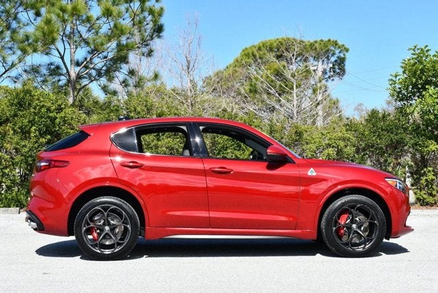 2018 Alfa Romeo Stelvio Quadrifoglio AWD SUV W/Driver Assist Dynamic Package and Navigation