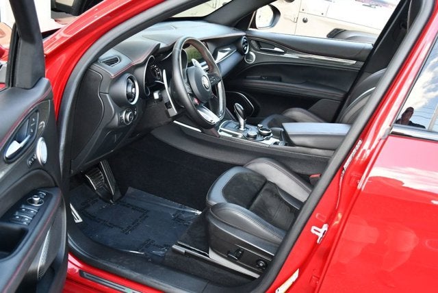 2018 Alfa Romeo Stelvio Quadrifoglio AWD SUV W/Driver Assist Dynamic Package and Navigation