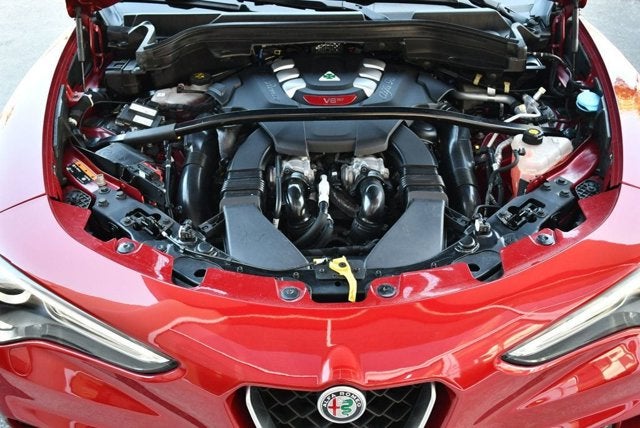 2018 Alfa Romeo Stelvio Quadrifoglio AWD SUV W/Driver Assist Dynamic Package and Navigation