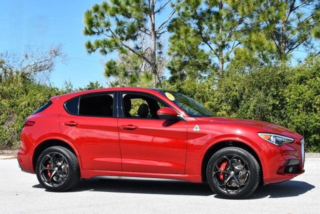 2018 Alfa Romeo Stelvio Quadrifoglio AWD SUV W/Driver Assist Dynamic Package and Navigation