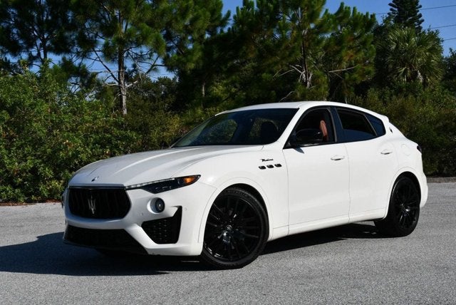 2022 Maserati Levante Modena 3.0L SUV W/Sportivo & Nerissimo Packages