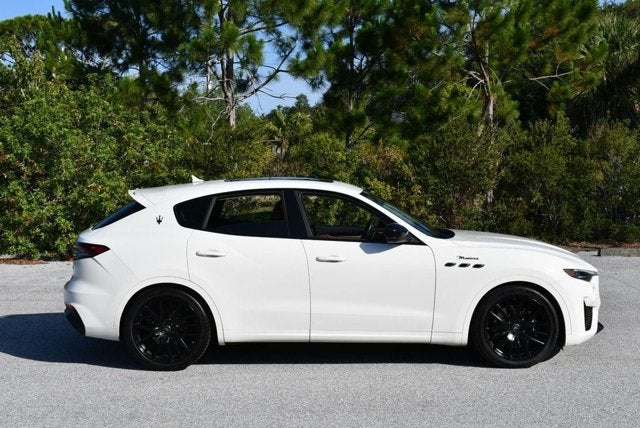 2022 Maserati Levante Modena 3.0L SUV W/Sportivo & Nerissimo Packages