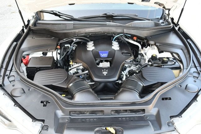 2022 Maserati Levante Modena 3.0L SUV W/Sportivo & Nerissimo Packages